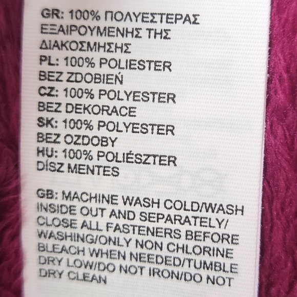 The North Face Fleece Dark Pink Scarf - Picture 6 of 6